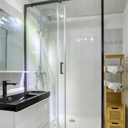 Le Clos Des Lavandes-2 By Interhome شقة باندول