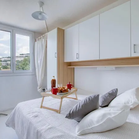 Le Clos Des Lavandes-2 By Interhome Apartman Bandol